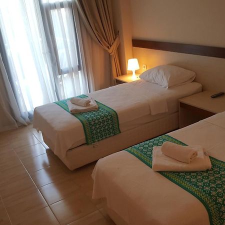 Atlas Apart Hotel Чесме Екстериор снимка