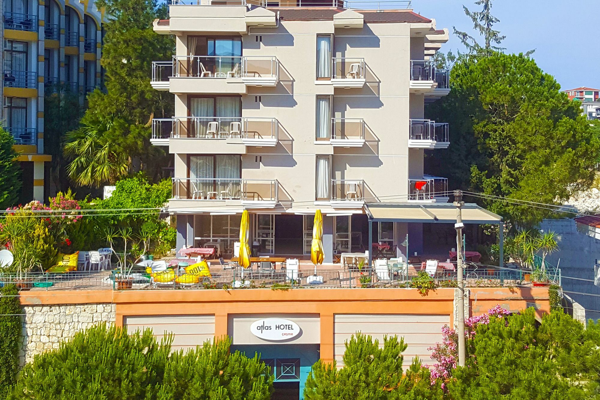 Atlas Apart Hotel Чесме Екстериор снимка